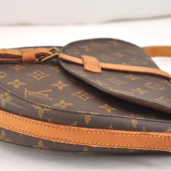 Authentic Louis Vuitton Monogram Chantilly MM Shoulder Cross Bag - Picture 3 of 15